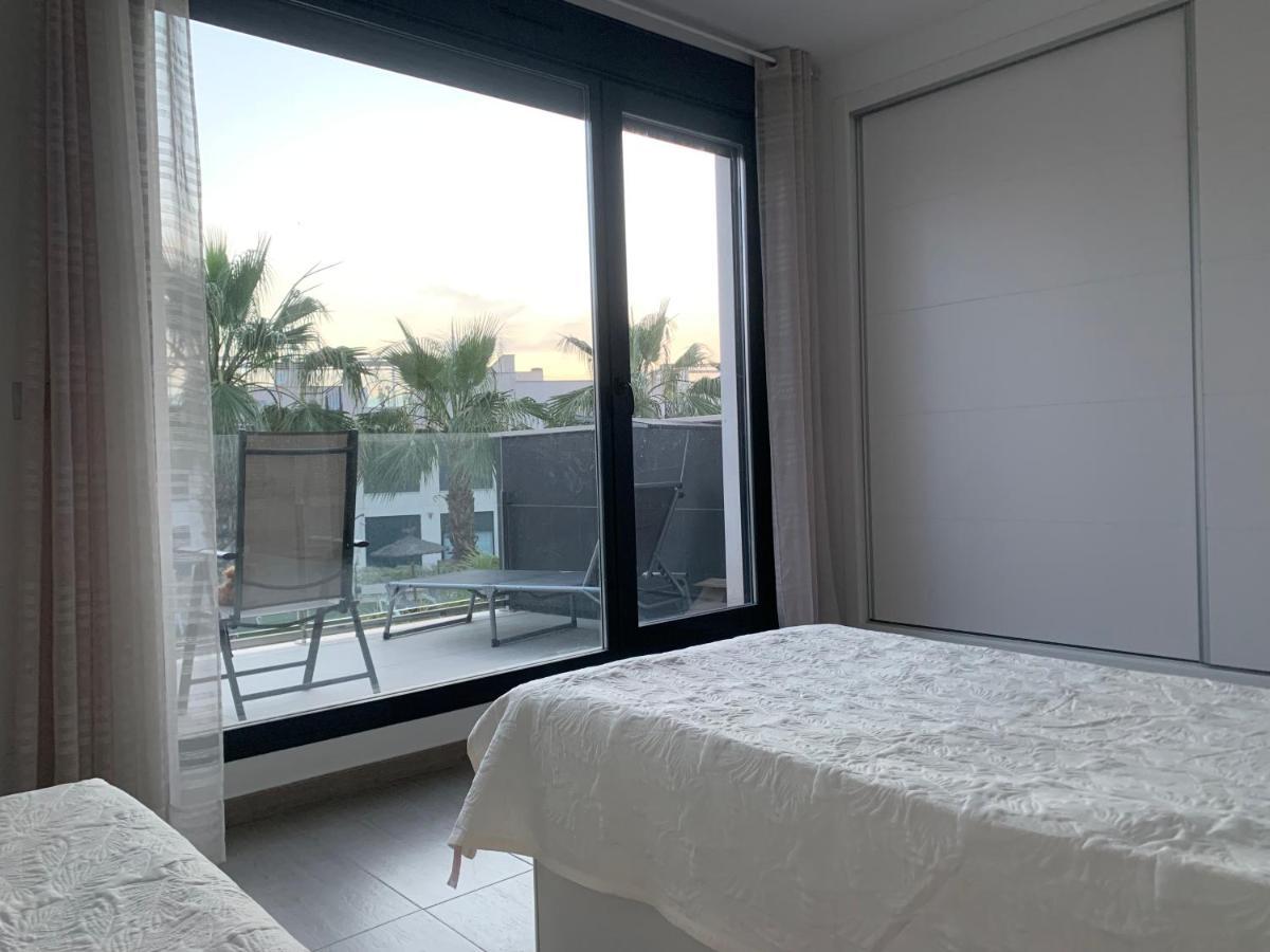 Punta Prima Villa 3 Bedrooms And Solarium Sea View Torrevieja Bagian luar foto